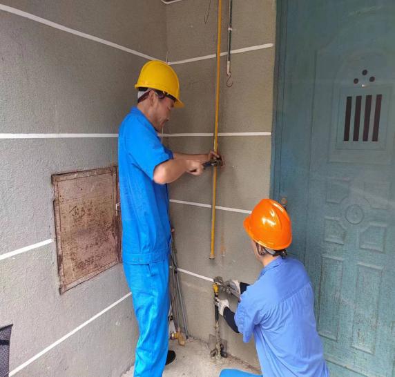 “三落兩?！惫泊偃?xì)夤艿栏脑熘脫Q工作安全平穩(wěn)有序