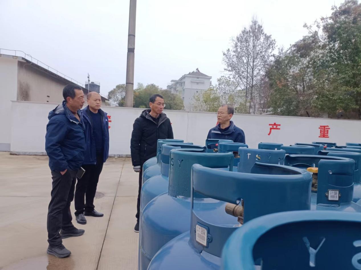 防患于未燃  ?！捌俊卑矡o恙