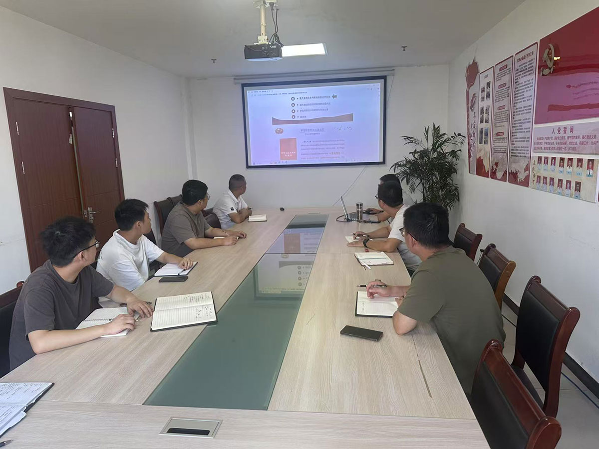 城建投公司開展“安全生產(chǎn)月”系列活動筑牢施工安全防線?