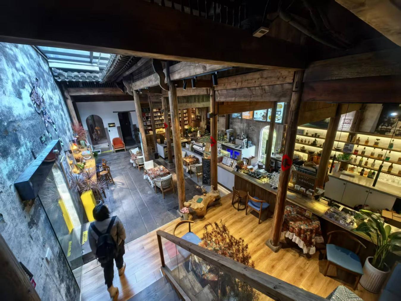 聚焦文化傳承與項(xiàng)目創(chuàng)新，華誼兄弟赴黃山市開展合作考察