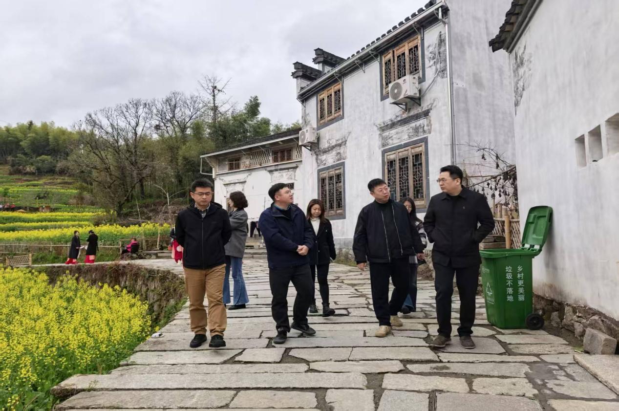 對標(biāo)先進(jìn)學(xué)經(jīng)驗(yàn)，蓄力賦能促發(fā)展——屯溪區(qū)國投集團(tuán)開展文旅產(chǎn)業(yè)學(xué)習(xí)交流活動